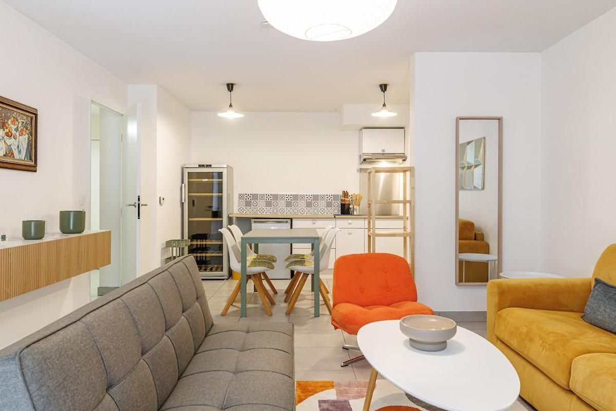 Apartment T2 Avec Terrasse Et Parking Privatif *