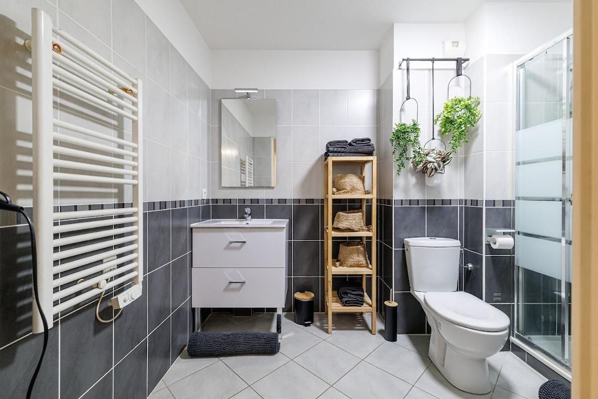 Apartment T2 Avec Terrasse Et Parking Privatif