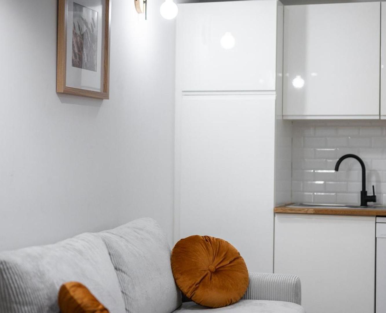 Cozy & Renovated - Close To Market Square Restaurants *