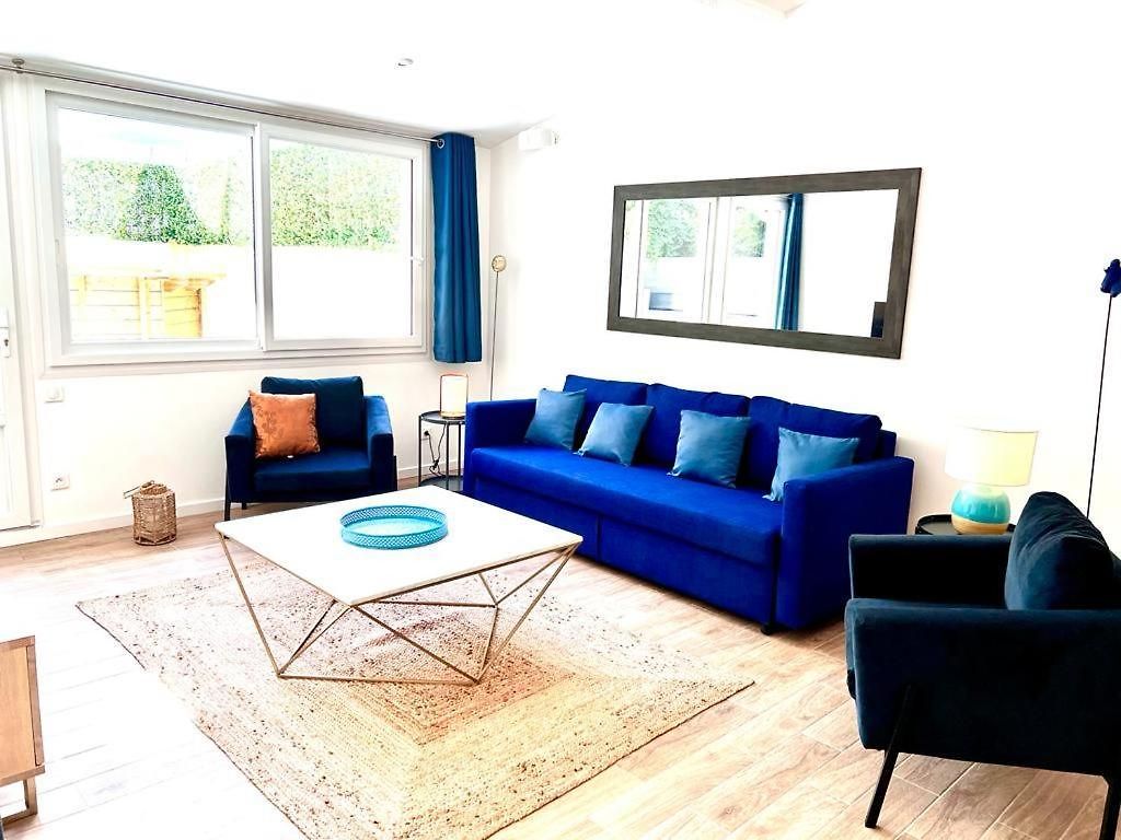 3 Chambres, Piscine Privee Et Parking Apartment