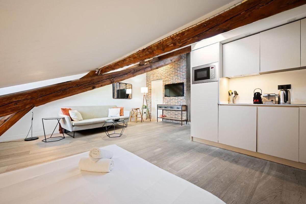 Apartment Stunning View And Air Conditionning