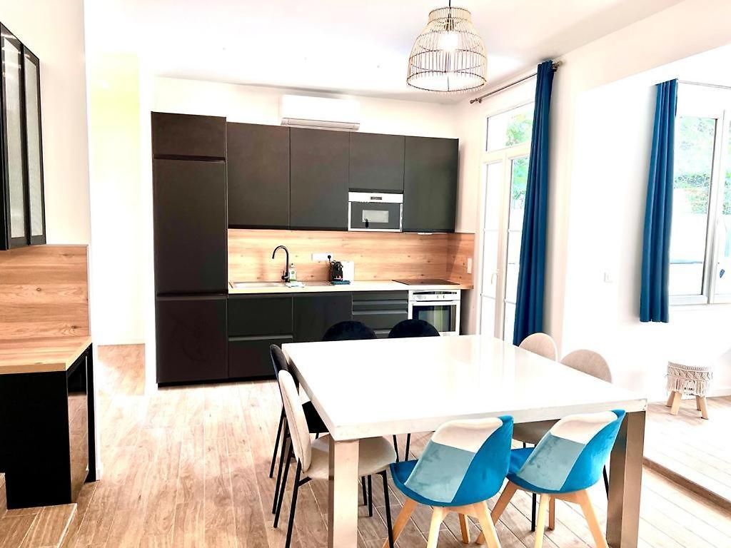 3 Chambres, Piscine Privee Et Parking * Nice
