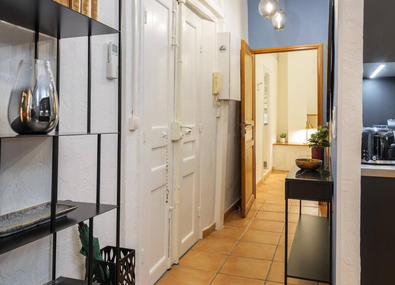 Apartment 3 Pieces Place Rossetti *