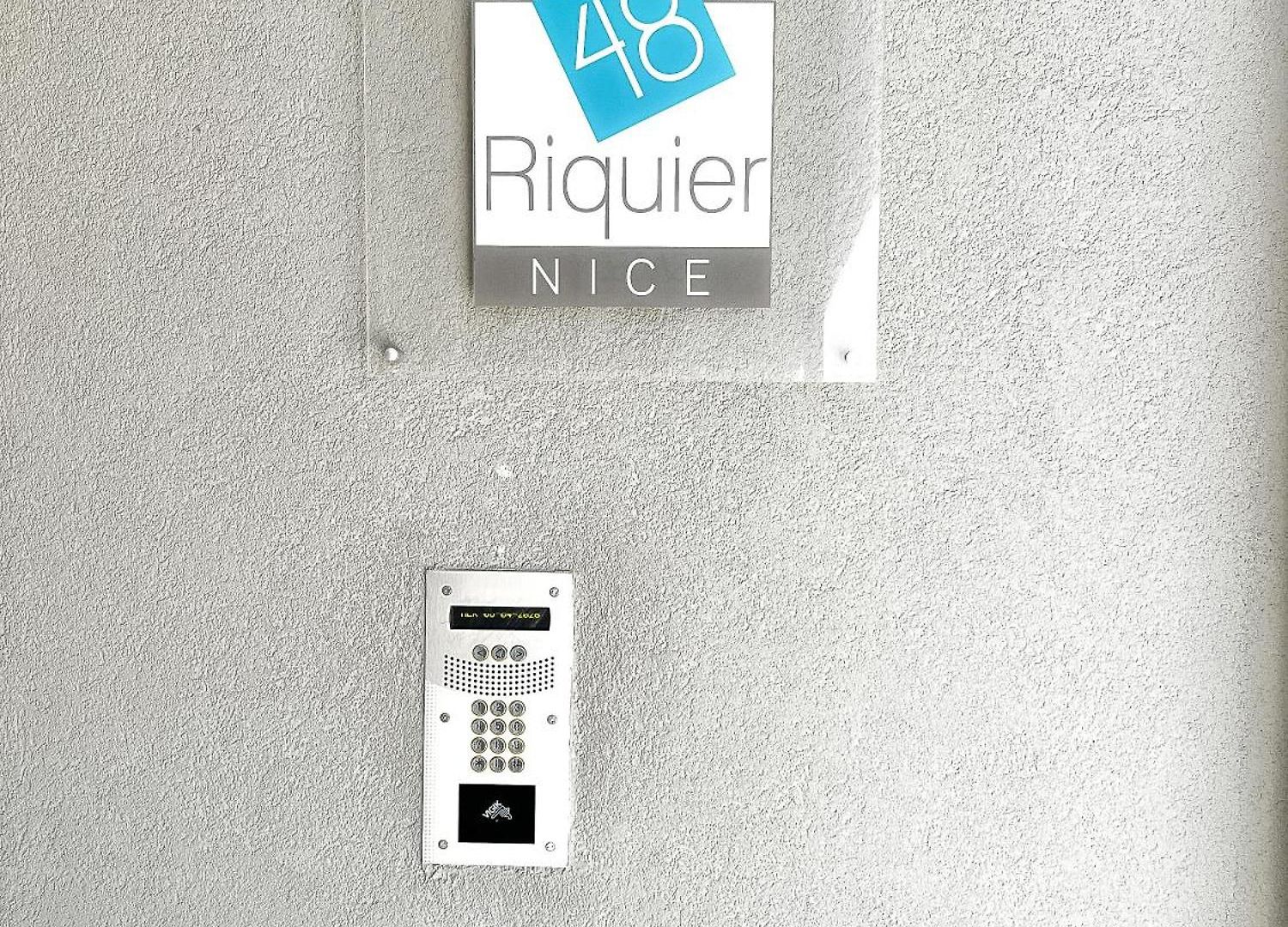 Riquier 1br Steps From Sncf * Nice