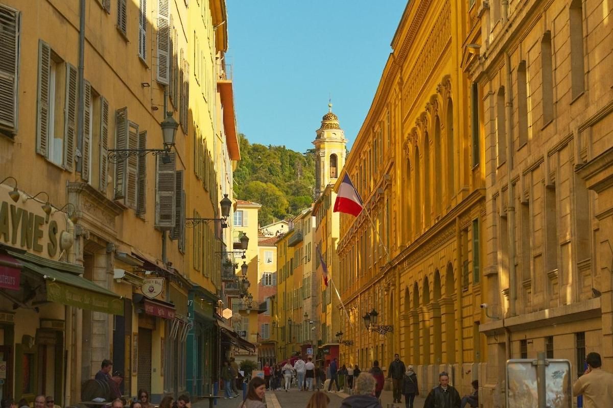 Au Coeur Du Vieux-nice, A 5 Minutes *
