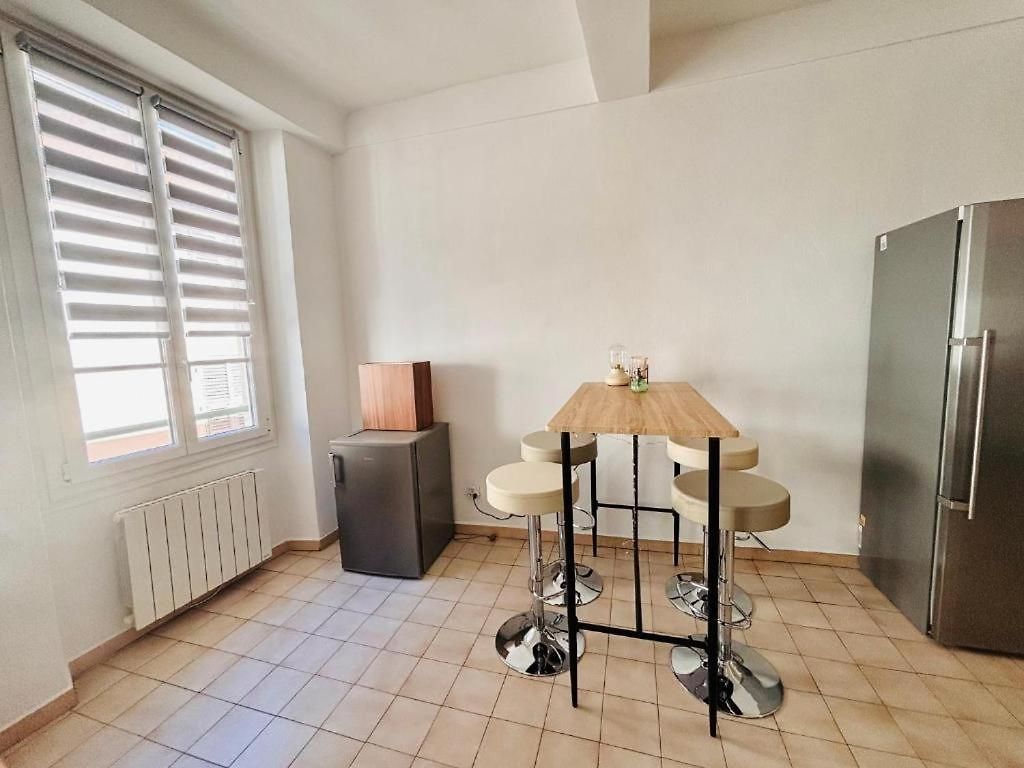 Vieux Fleurie Apartment *