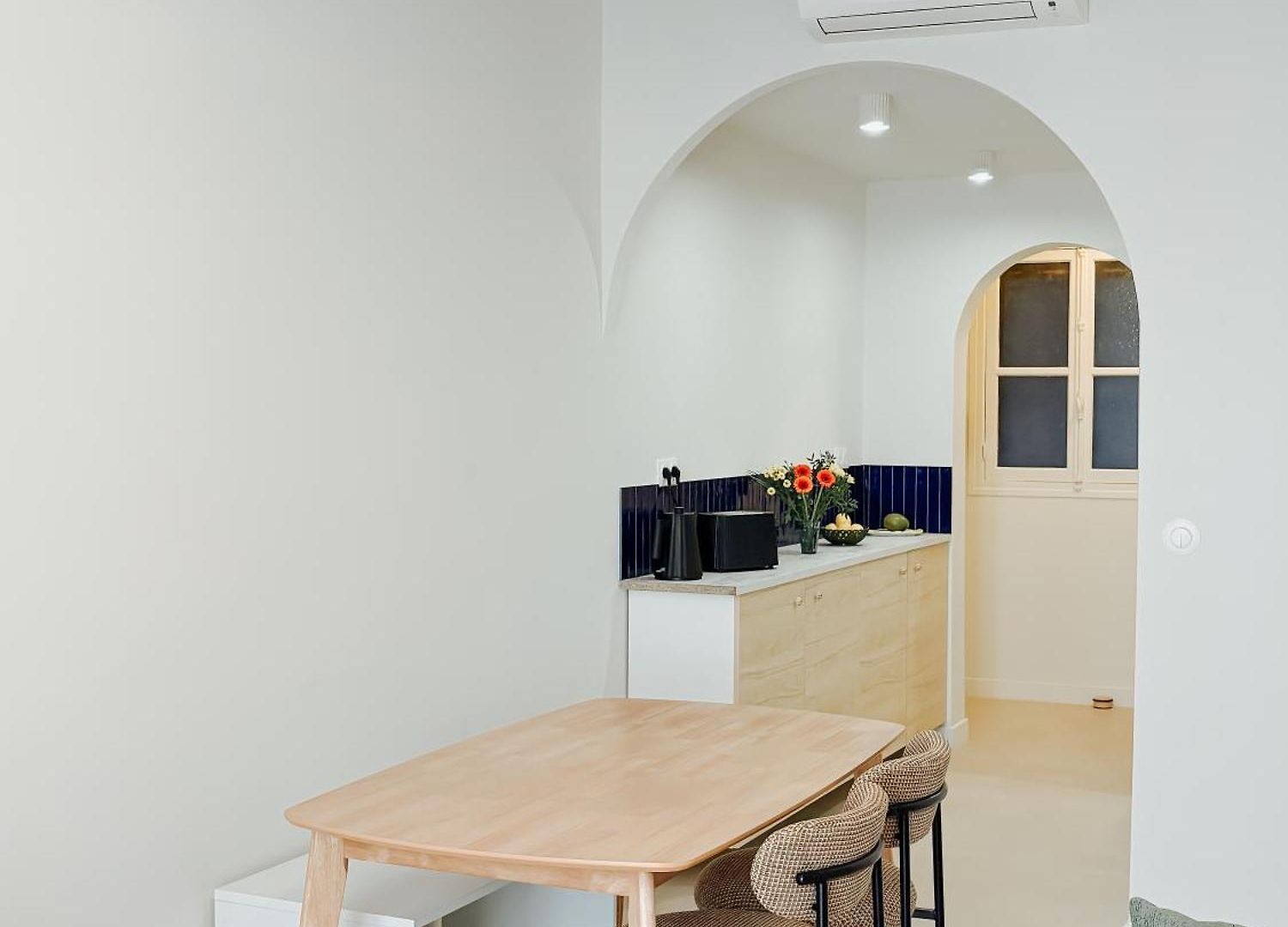Garibaldi 2 Bedrooms, 2 Bathrooms, Ac