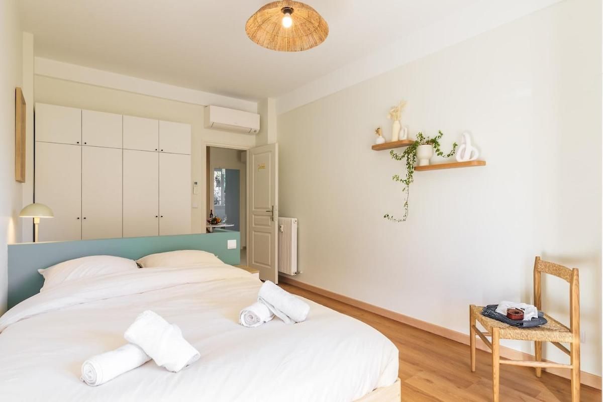 Charme Nicois, 15min De La Mer, 3 Chambres, Climatisation, Terrasse * Nice