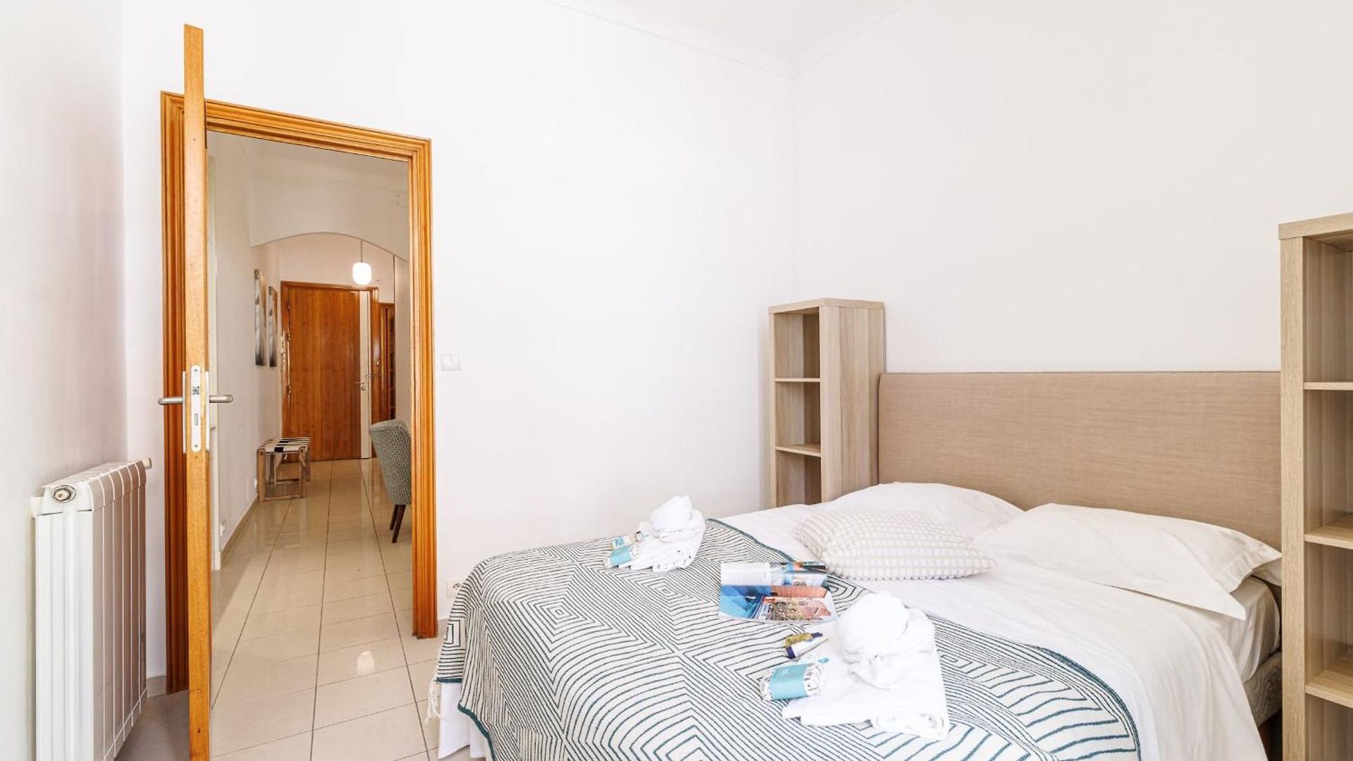 My Casa Durante 14 - Cosy In Town Close Train Station Apartment