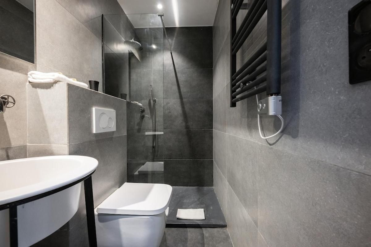 Stunning View And Air Conditionning *