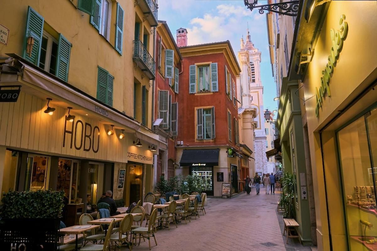 Au Coeur Du Vieux-nice, A 5 Minutes *