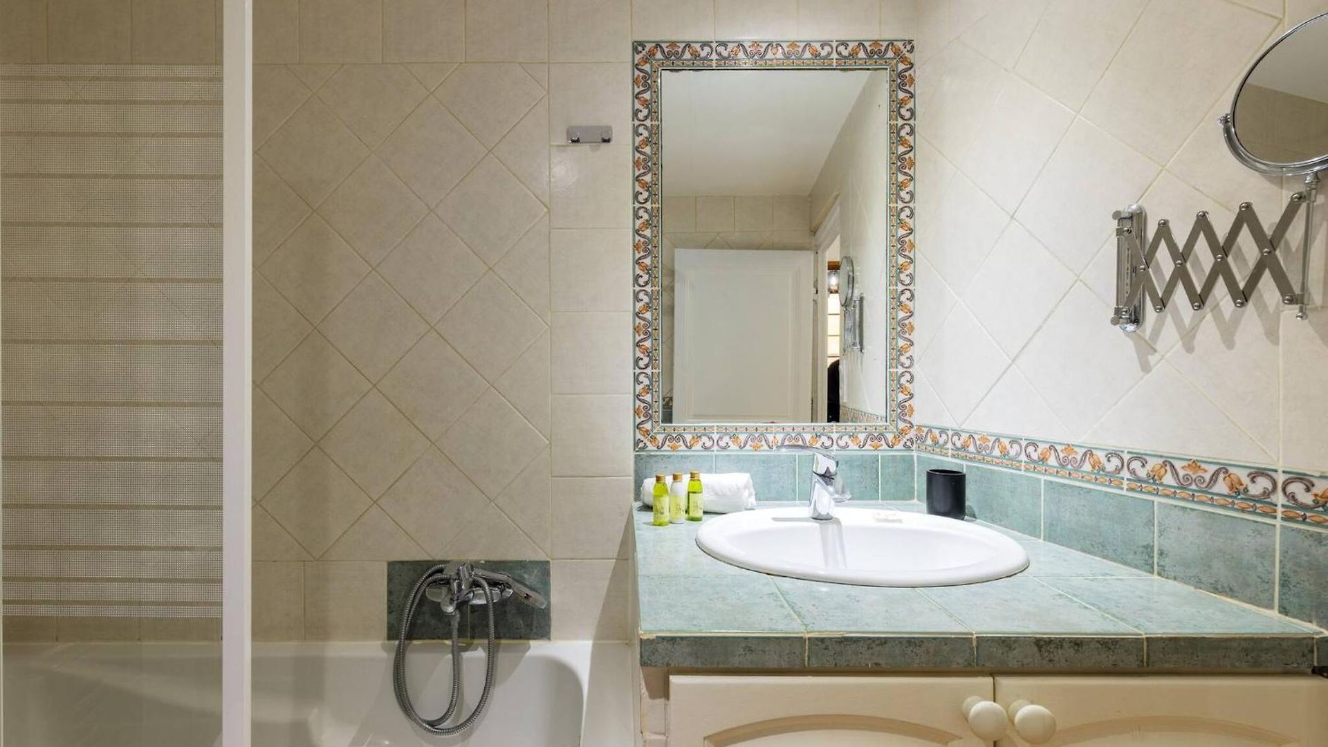 3 Pieces Place Rossetti Apartment Nice