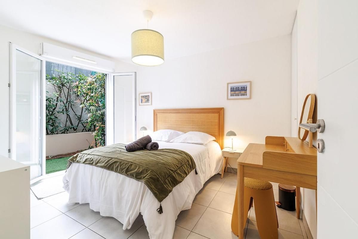 T2 Avec Terrasse Et Parking Privatif Apartment Nice