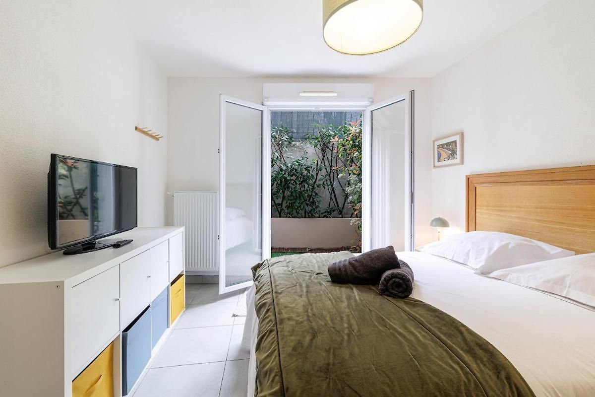 Apartment T2 Avec Terrasse Et Parking Privatif