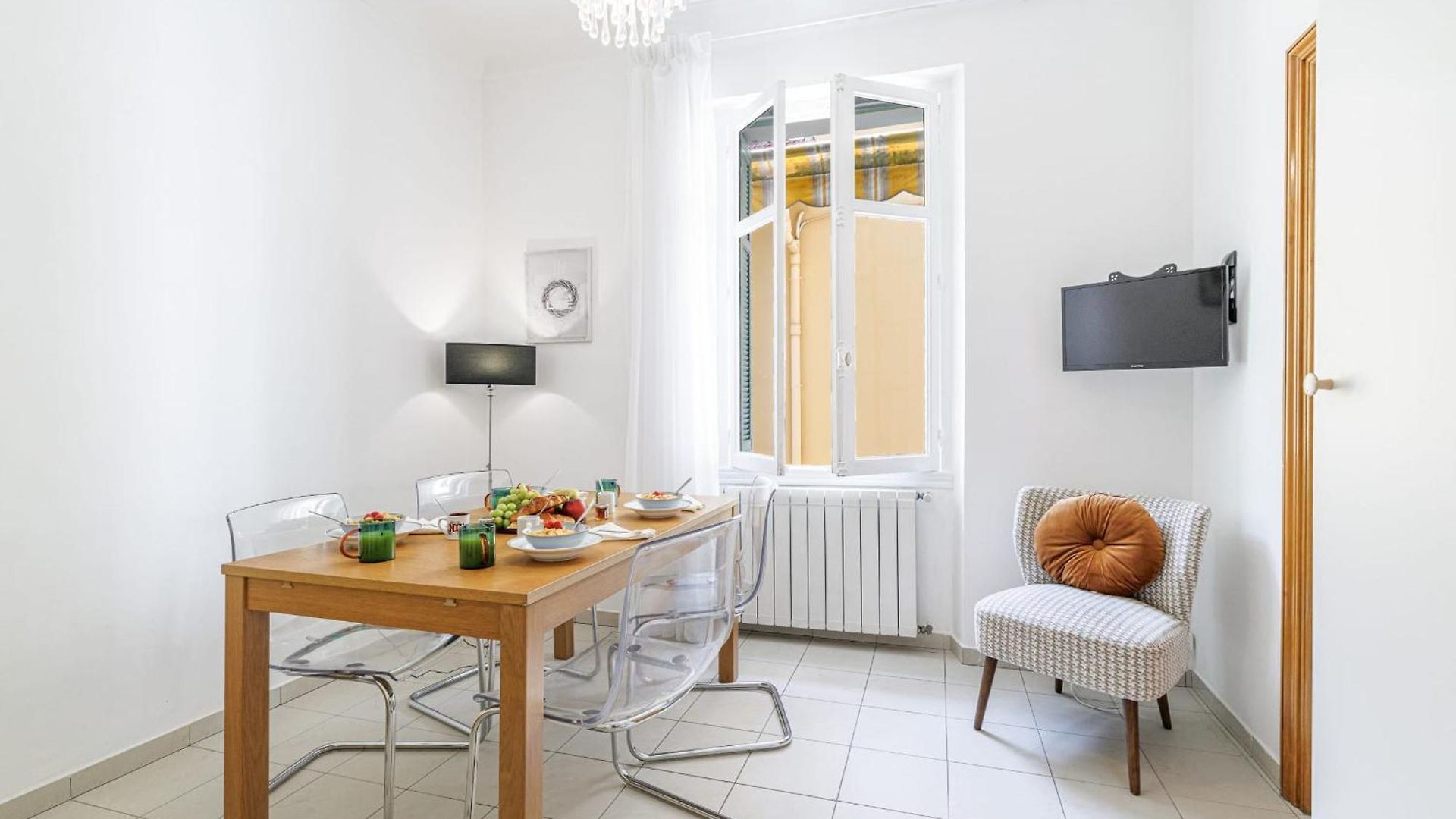Apartment My Casa Durante 14 - Cosy In Town Close Train Station *