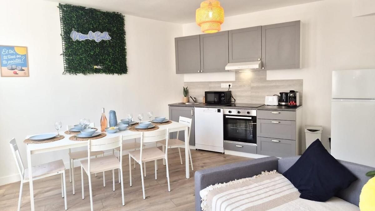 Apartment T3 Neuf Climatise 8 Pers Proche Nice