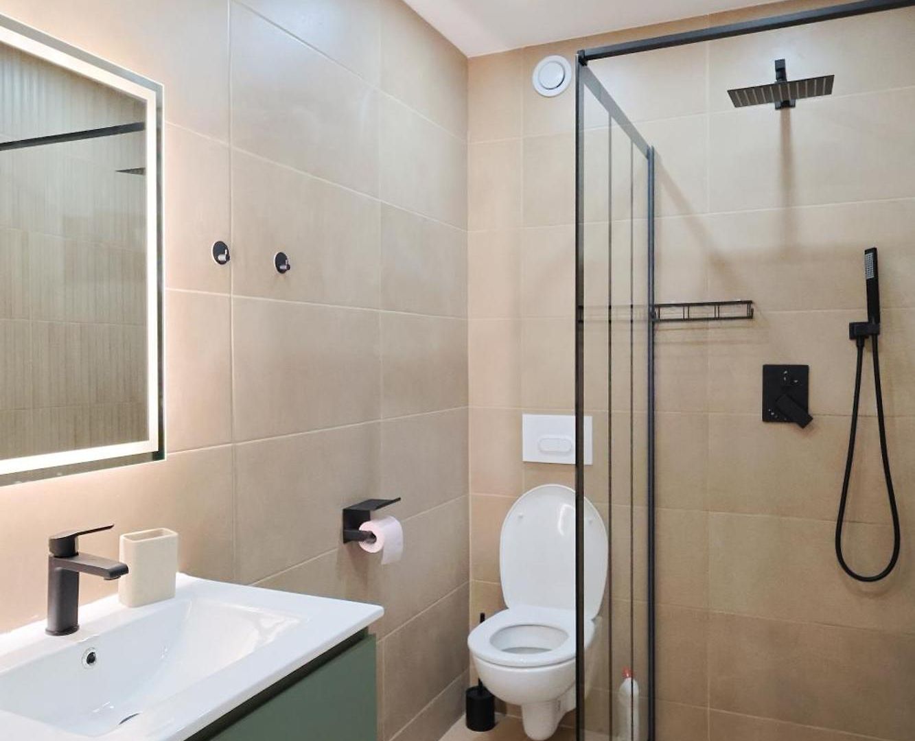 Perfectly Located Between Sea And Center Apartment *