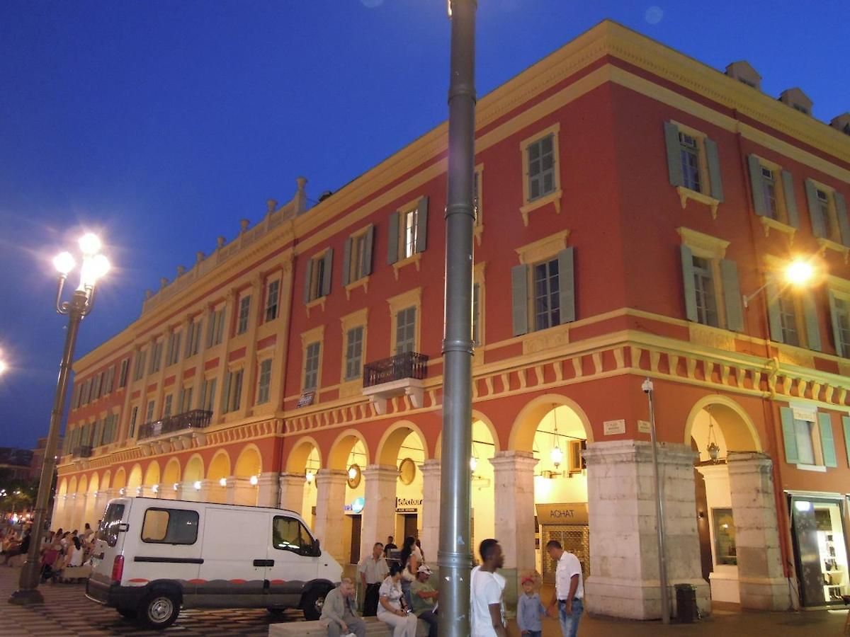 Place Massena Nice