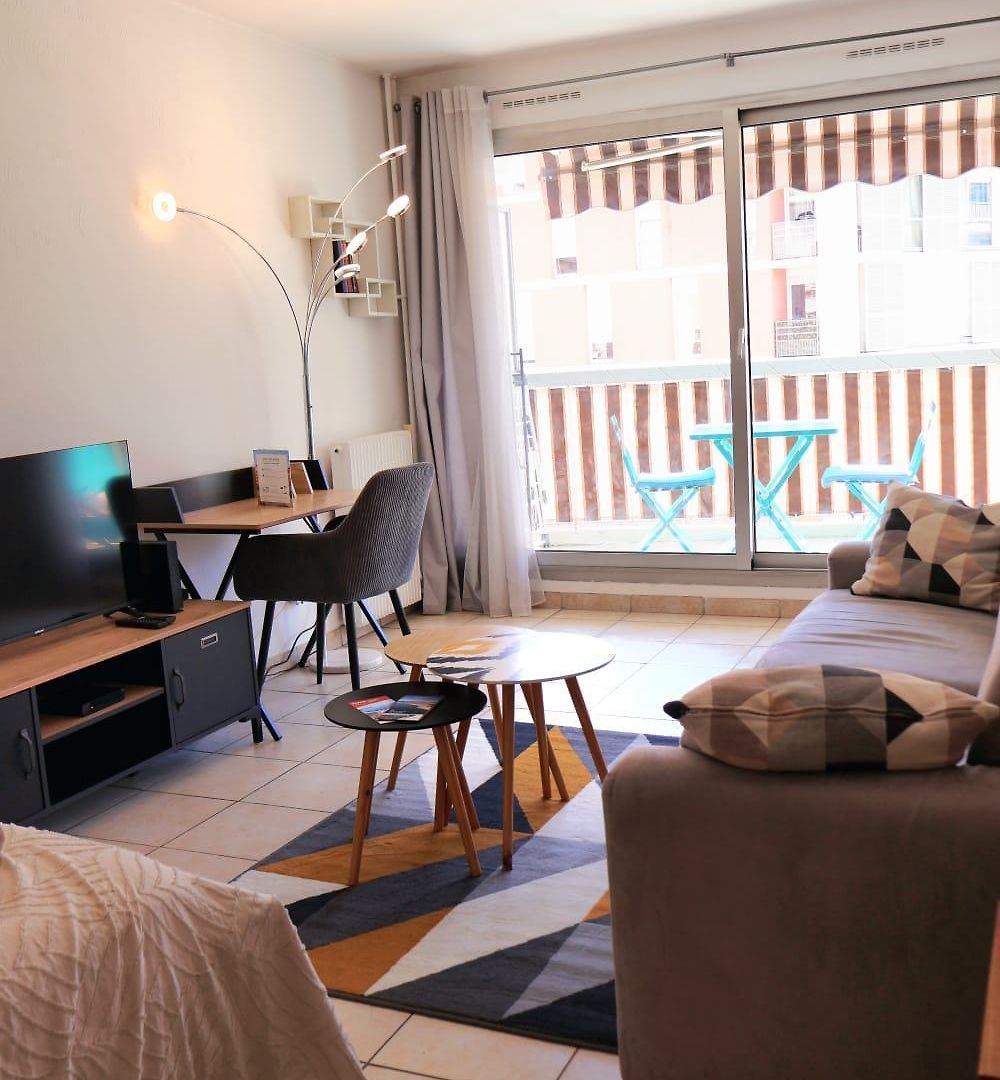 Cozy St Roch With A Terrace Apartment