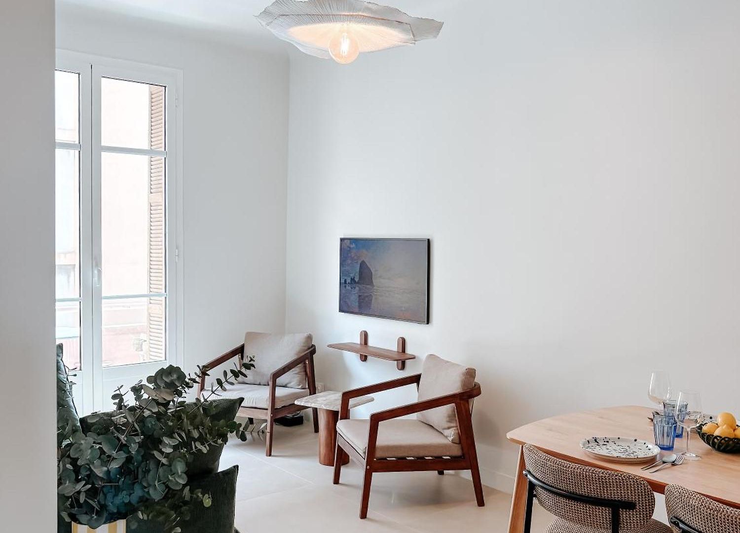 Garibaldi 2 Bedrooms, 2 Bathrooms, Ac Apartment