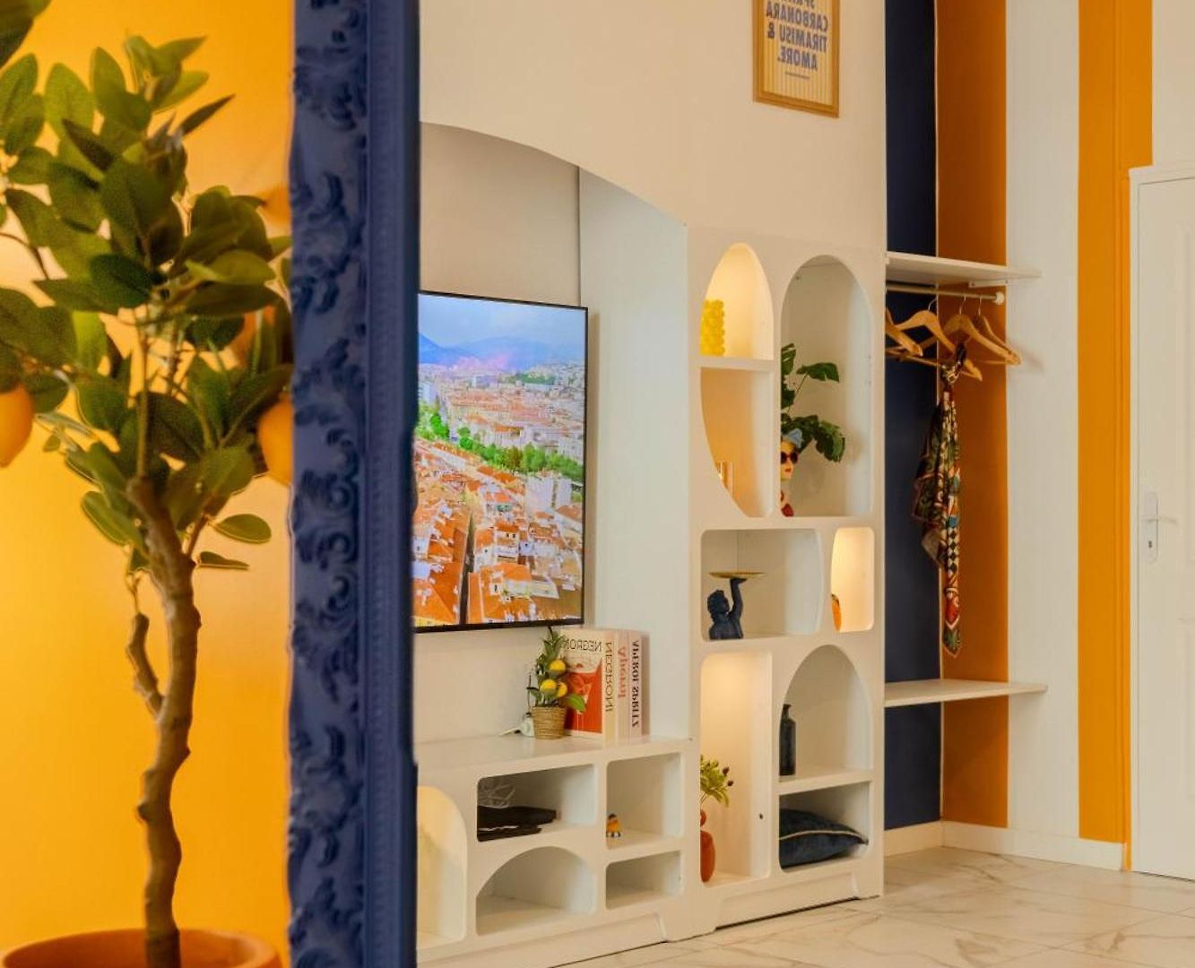 Ciao Bella Wellness - Luxury Jacuzzi, Massage Table & Ac In Appartement Nice