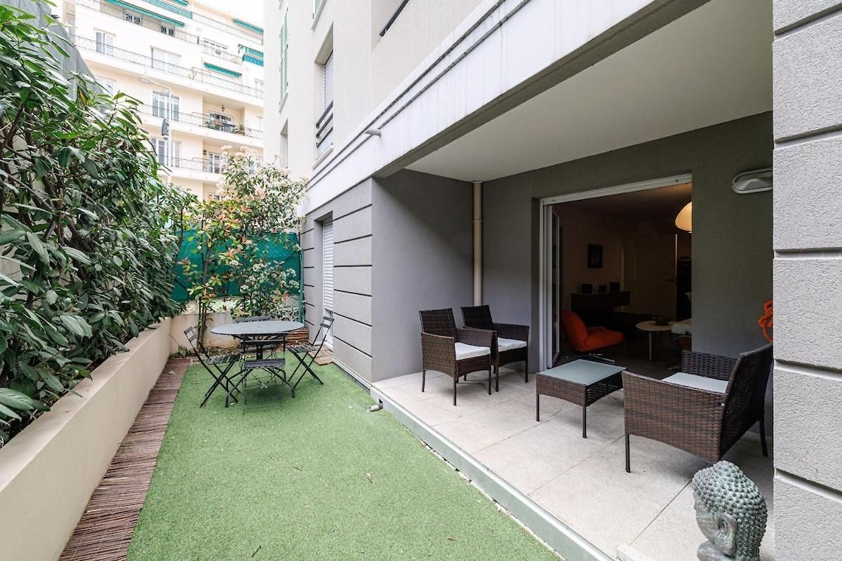 T2 Avec Terrasse Et Parking Privatif