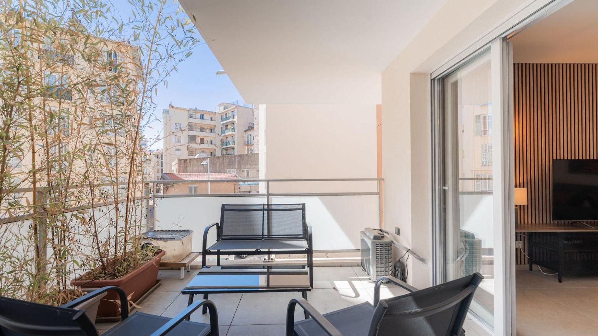Magnifique 2br - Port Apartment Nice