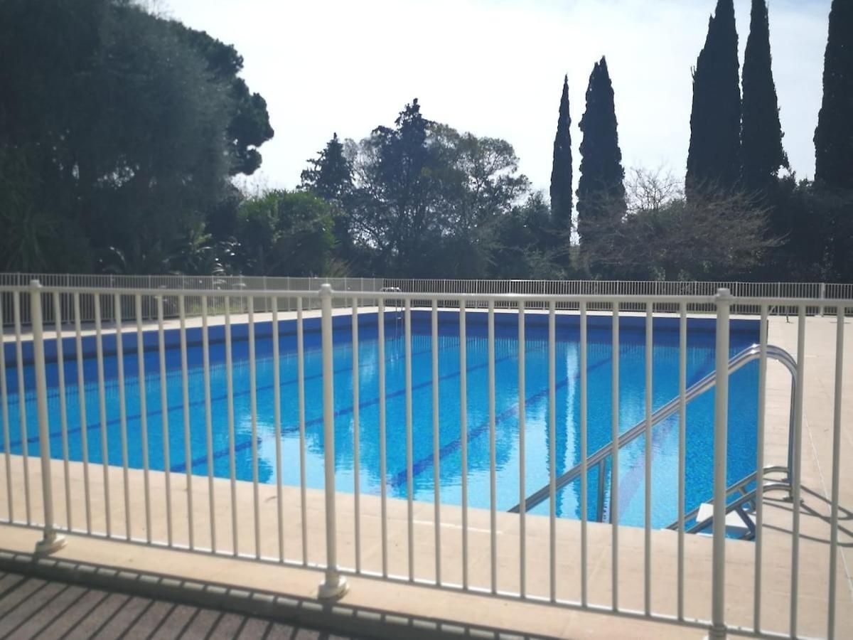 Superb 2 Bedrooms, Pools, Quiet, Near Sea Apartment *