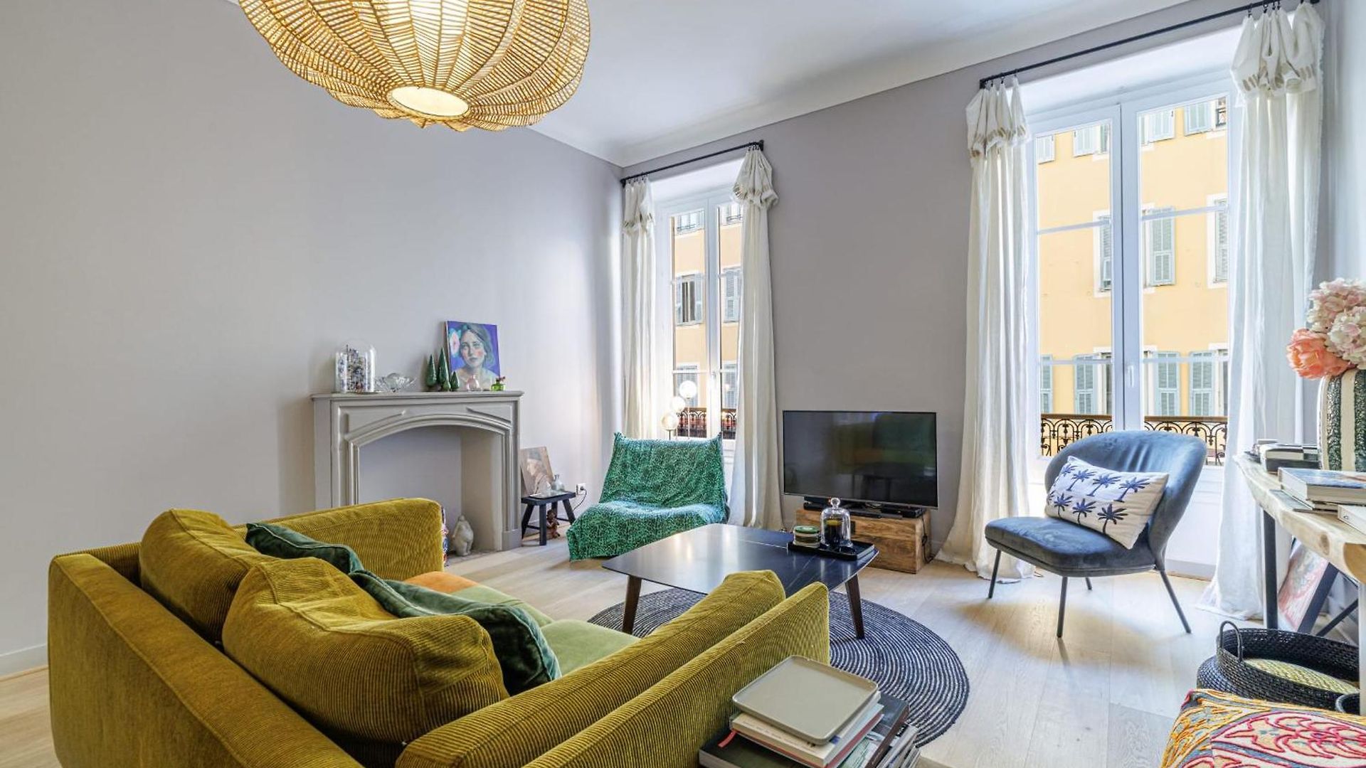 Apartment My Casa Guisol 17 - Elegant 3 Bedroom Near The Old Port *