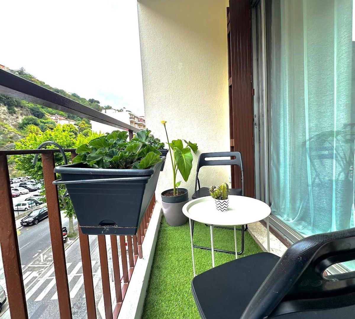A 5min De La Climatise Apartment *