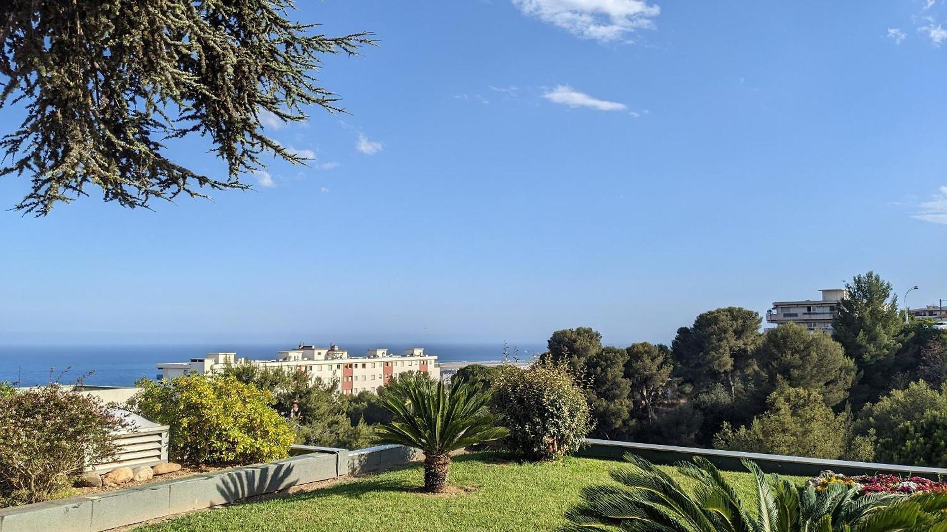 Apartment Avec Terrasse - Piscine - Tennis - Gardien