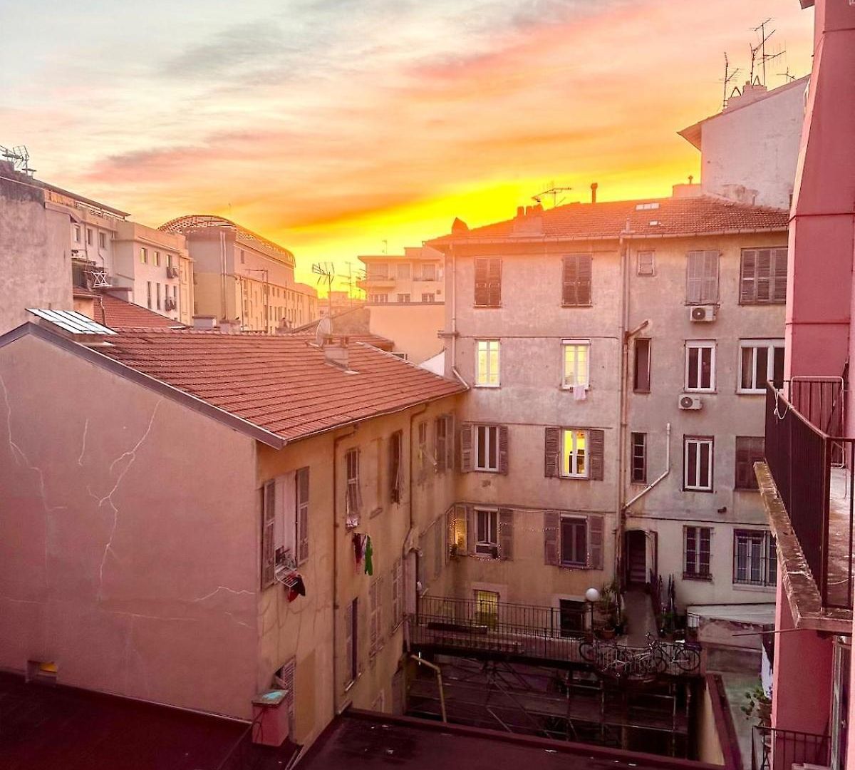 Place Massena Apartment