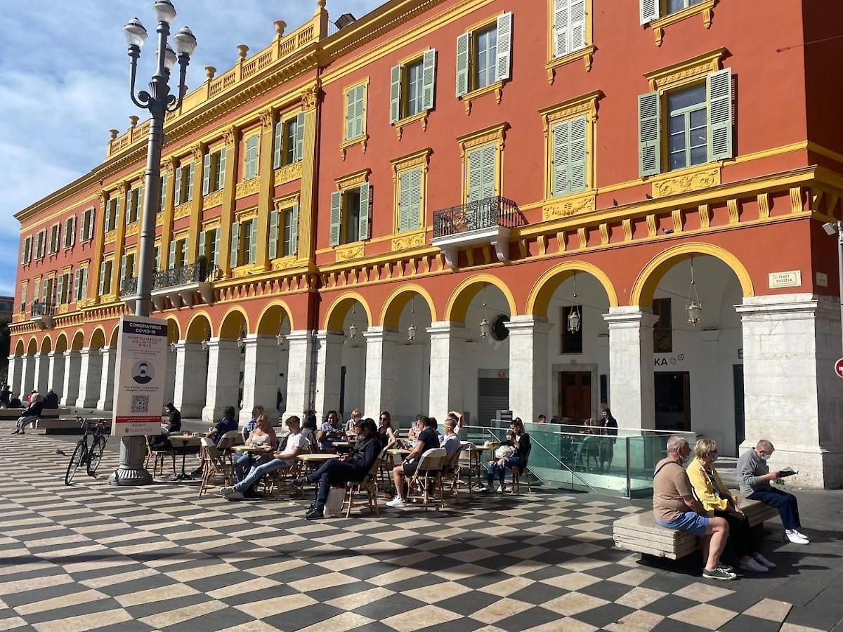 Apartment Place Massena *