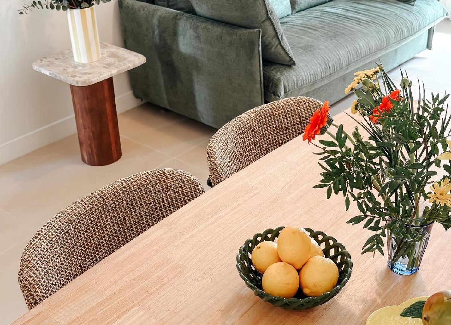 Garibaldi 2 Bedrooms, 2 Bathrooms, Ac Apartment