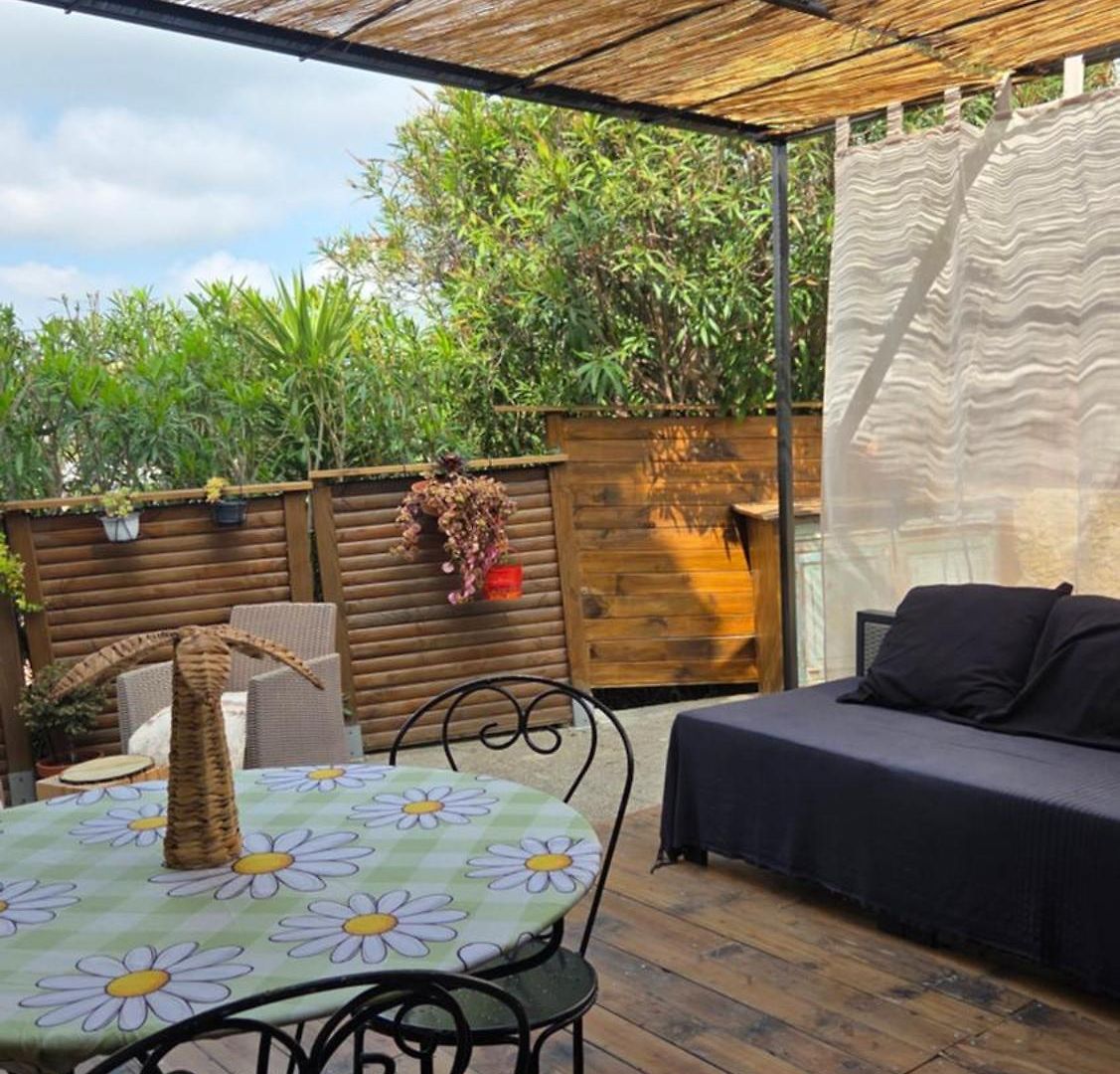 Avec Jardin Prive & Jacuzzi