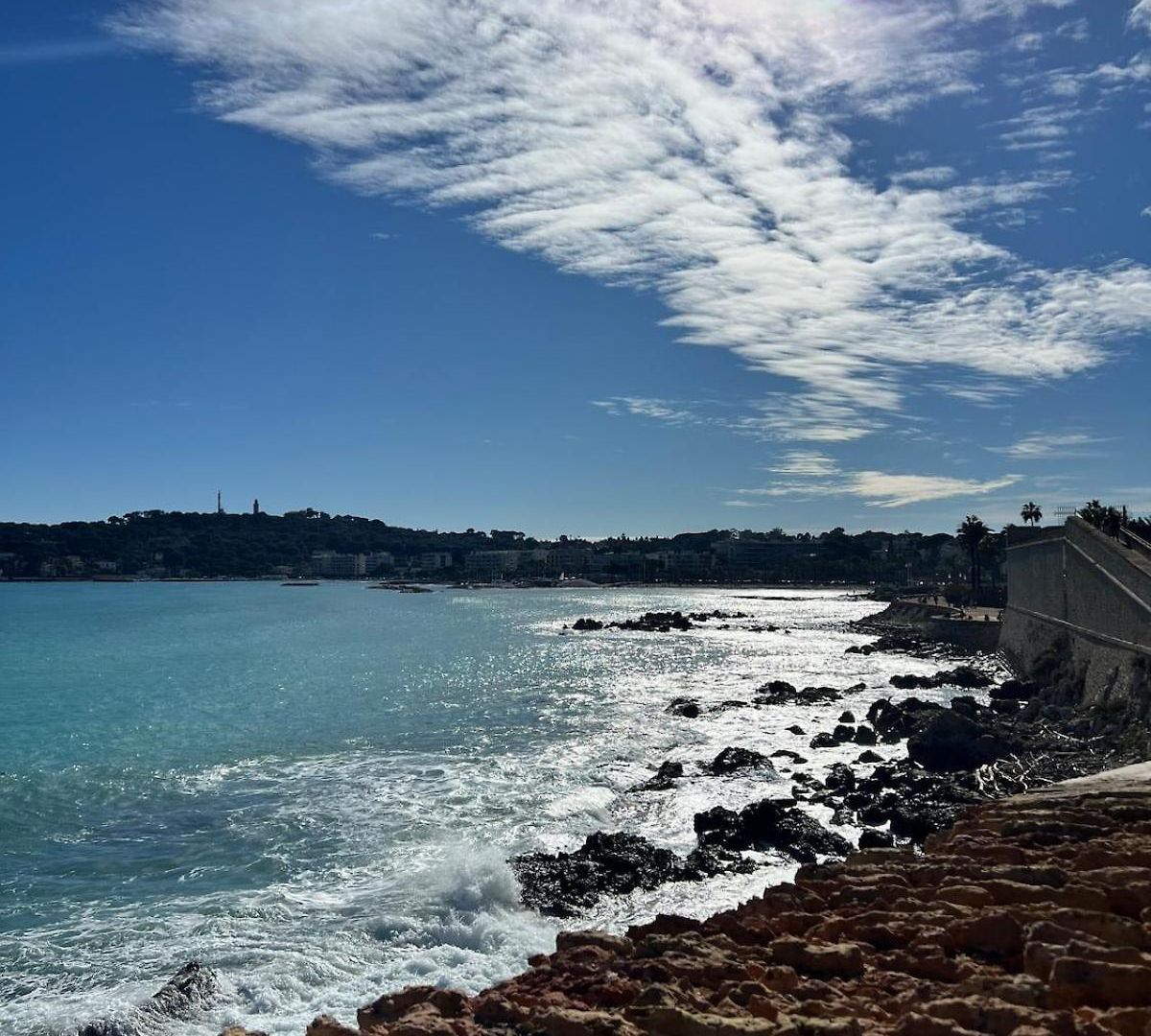 Charme Nicois, 15min De La Mer, 3 Chambres, Climatisation, Terrasse