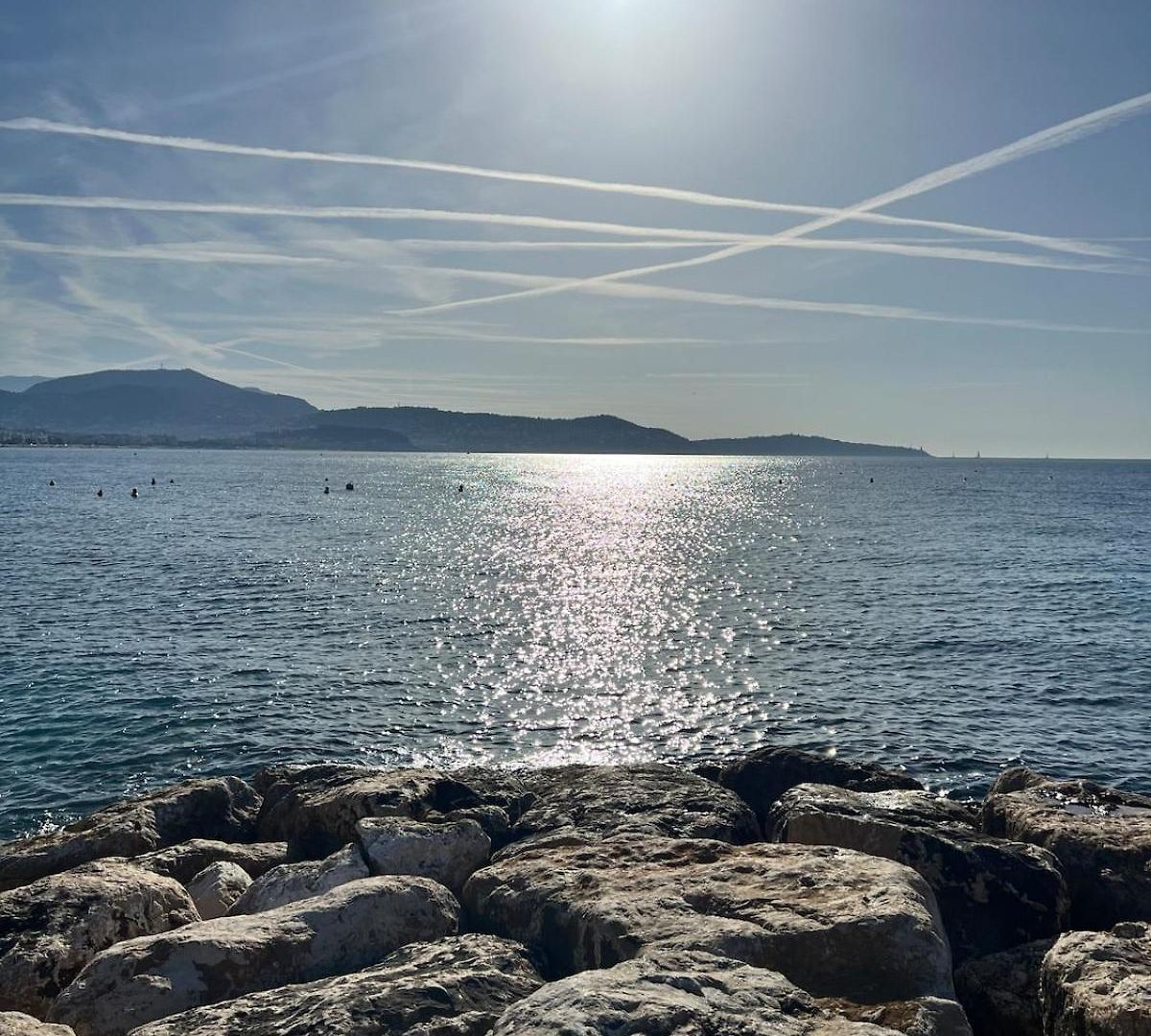 Apartment Charme Nicois, 15min De La Mer, 3 Chambres, Climatisation, Terrasse