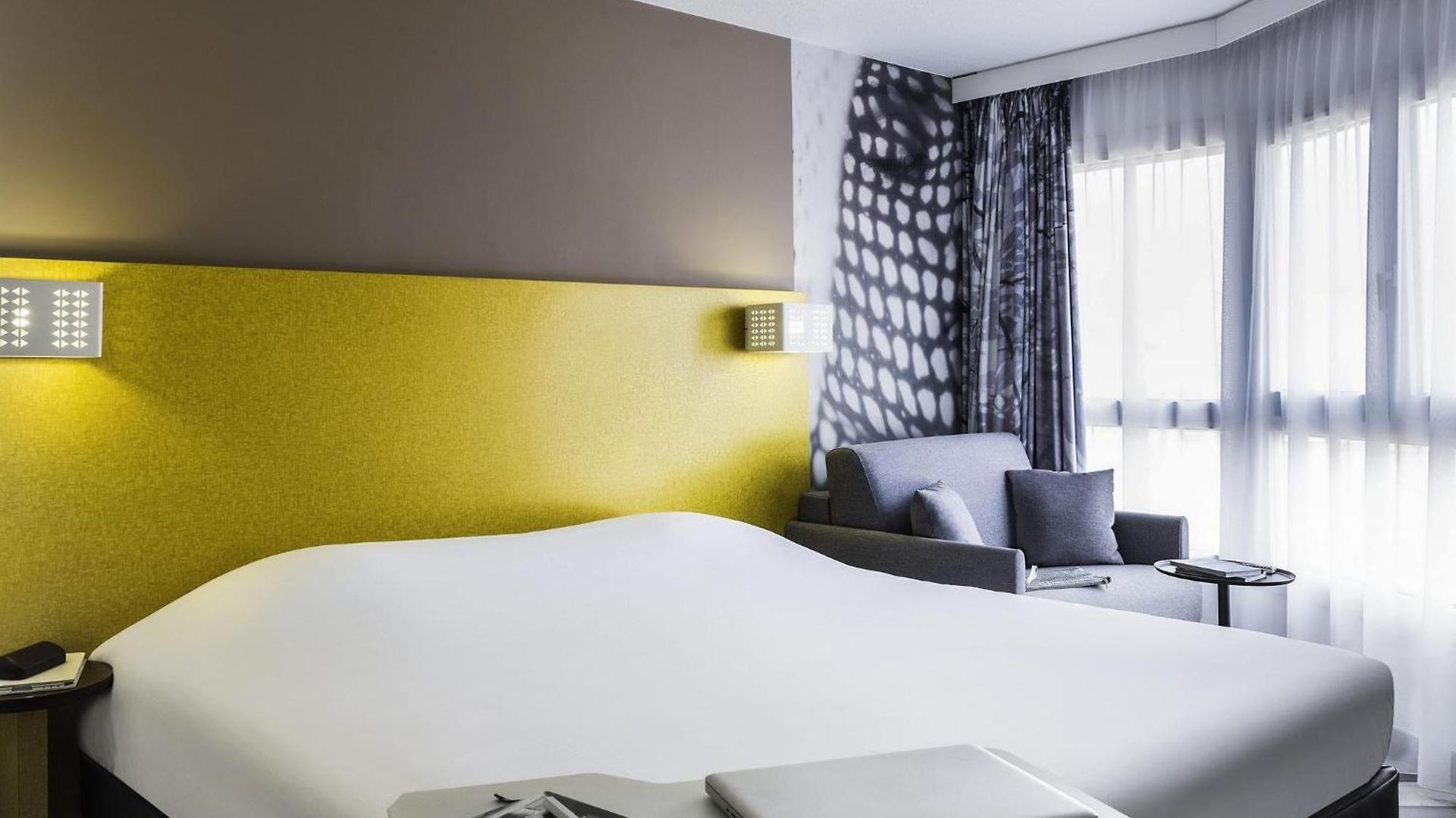 Ibis Styles Vieux Port Hotel 3*