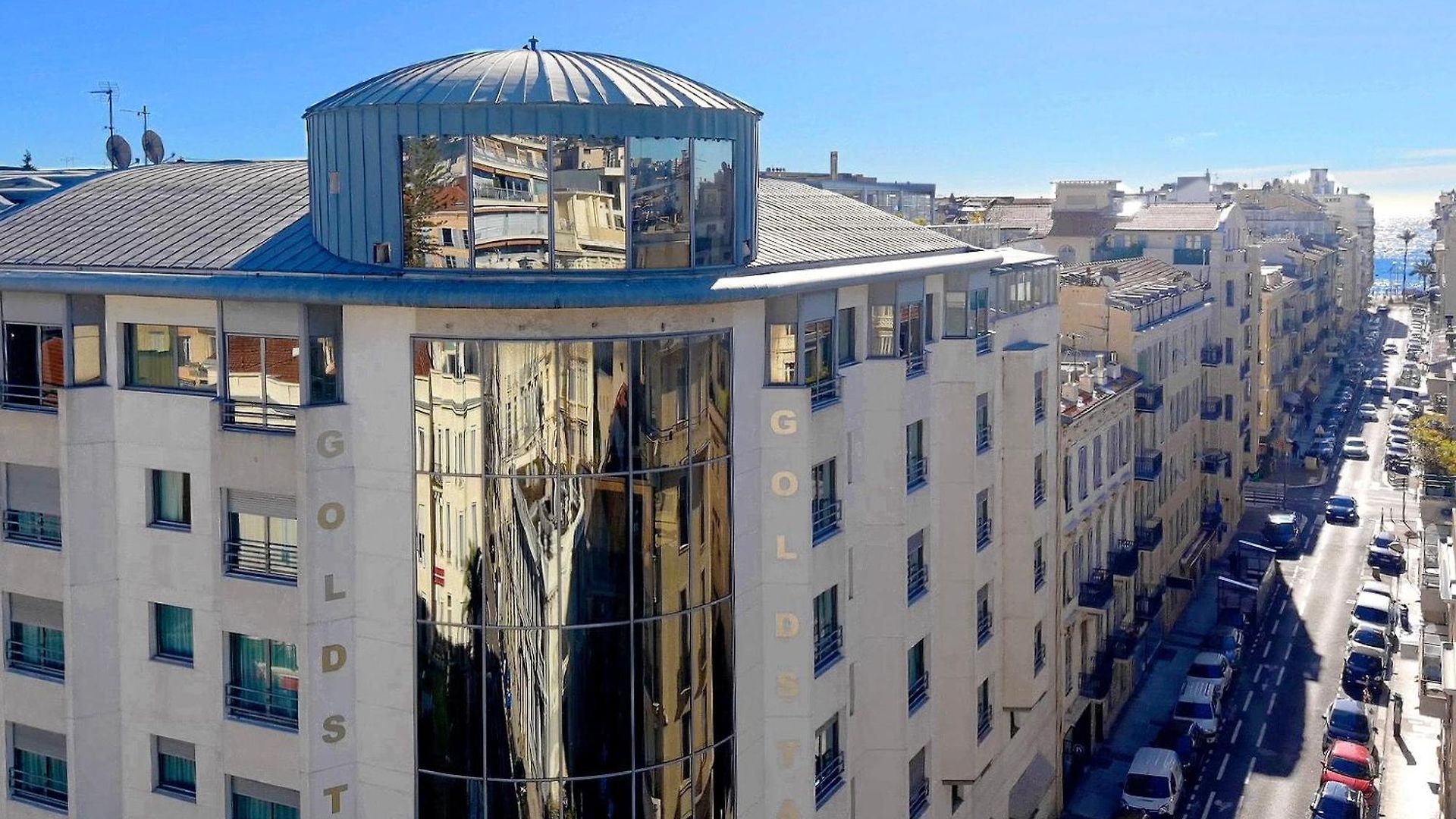 Goldstar & Hotel Nice