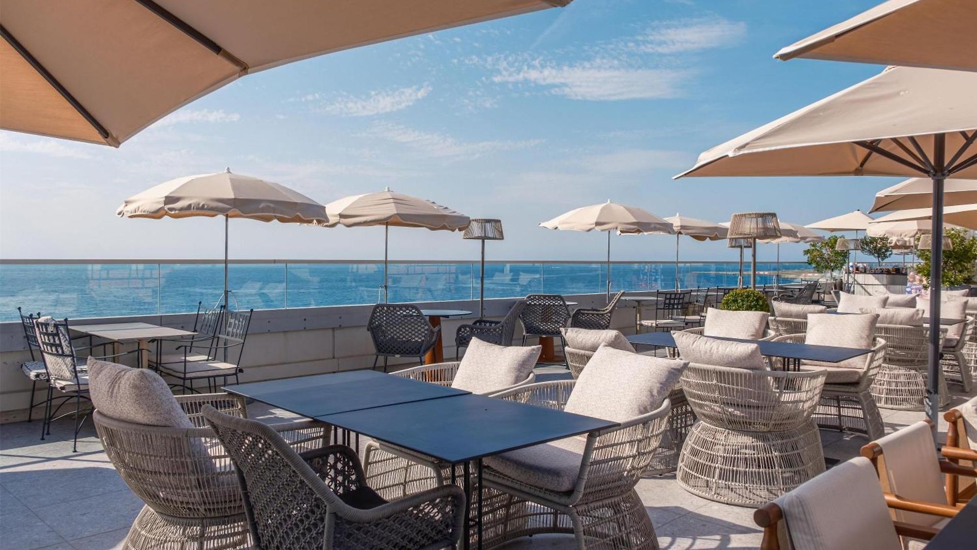 Radisson Blu 4*
