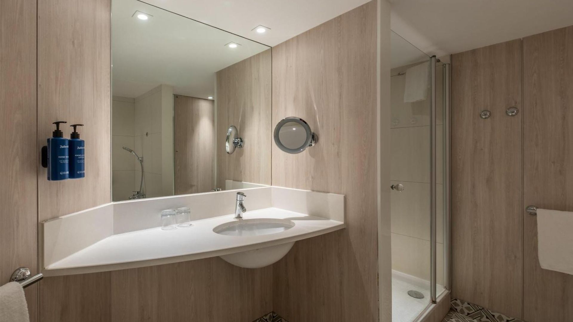 Radisson Blu Hotel 4*