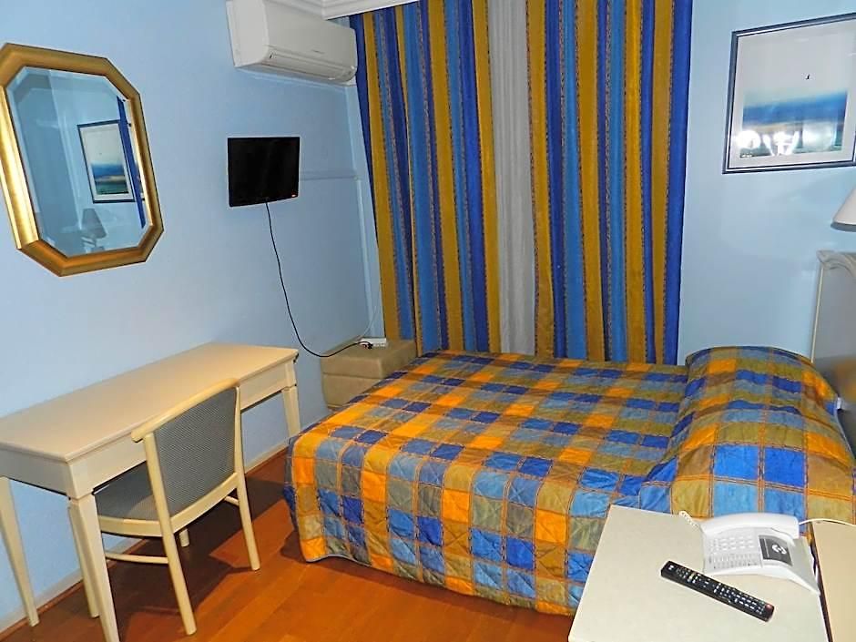 Antares Auberge de jeunesse *