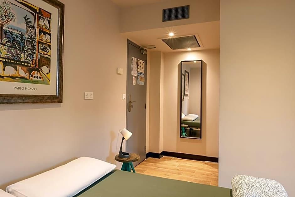 Auberge de jeunesse Saint Exupery