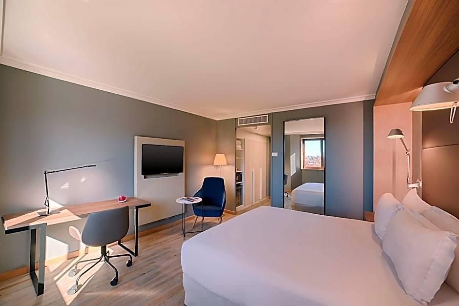 Hotel Nh Nice