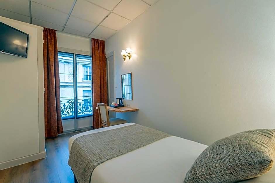 Busby Hotel