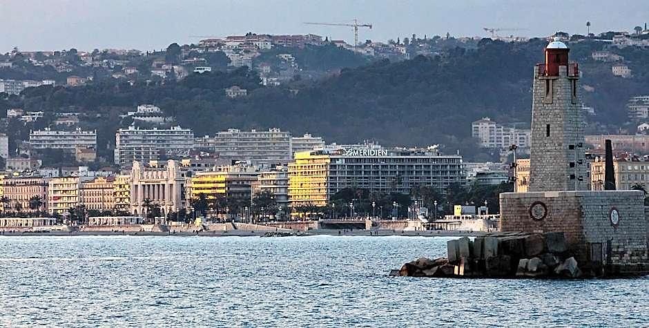 Hotel Goldstar & Nice