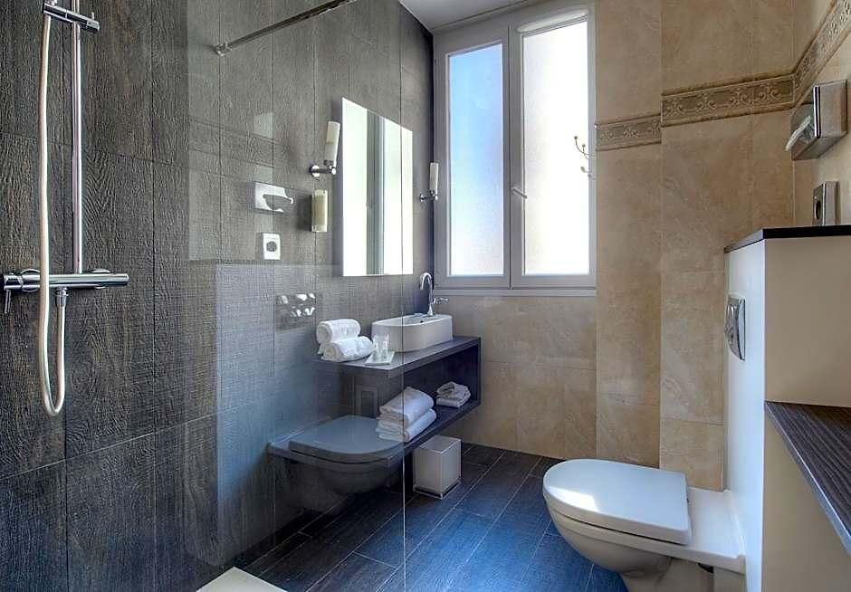 Western Cosy Hotel