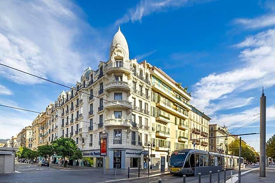 Le Noailles Gare