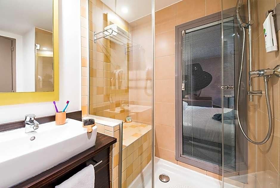 Ibis Styles Vieux Port 3* Nice
