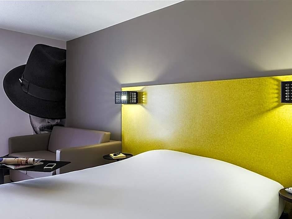 Ibis Styles Vieux Port Hotel 3*